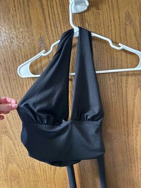 SHEIN Black Halter Tank Top